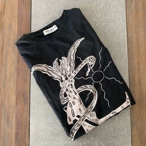 YVES SAINT LAURENT T-Shirt size S/M